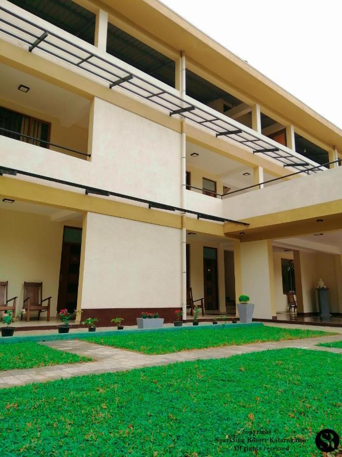 Sparkling Resort Kataragama Εξωτερικό φωτογραφία