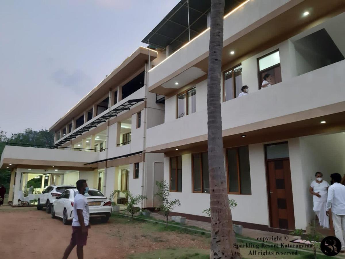 Sparkling Resort Kataragama Εξωτερικό φωτογραφία